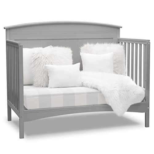 Solid Panel 4-in-1 Convertible Baby Crib With Greenguard Gold Certification In Grey